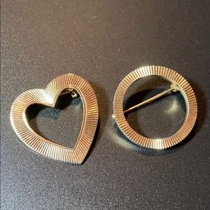 Vintage Gold Heart & Circle Infinity Brooch Pin